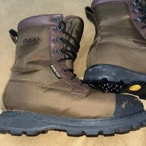 Cabela display picture 3